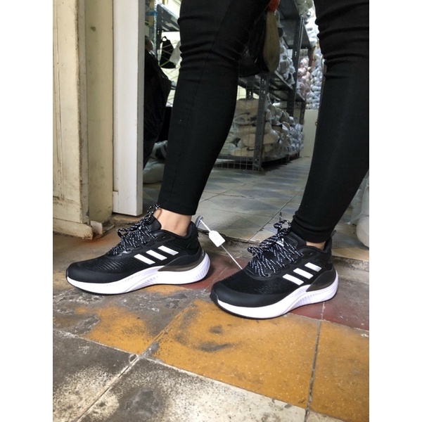 Giày thể thao sneaker alphamagma đen sọc trắng