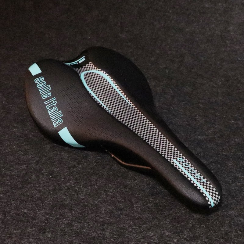 Yên Xe Đạp Leo Núi Thoáng Khí Selle Italia