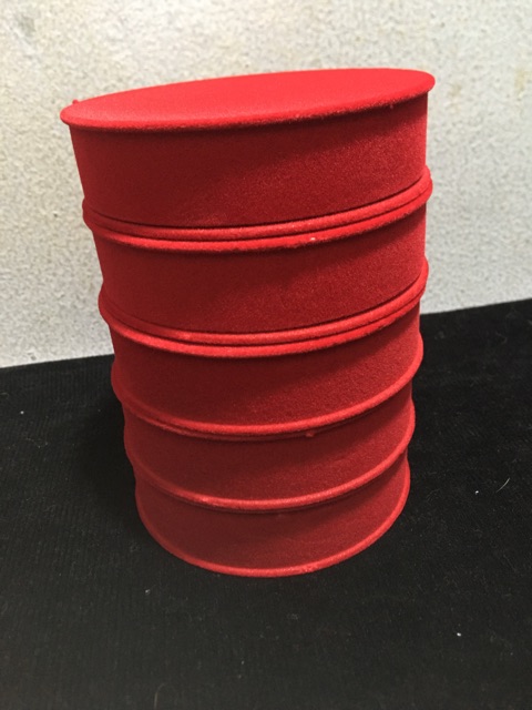 5 hộp nhung đỏ đựng vòng lắc 8,5 x 8,5 x 2,5cm