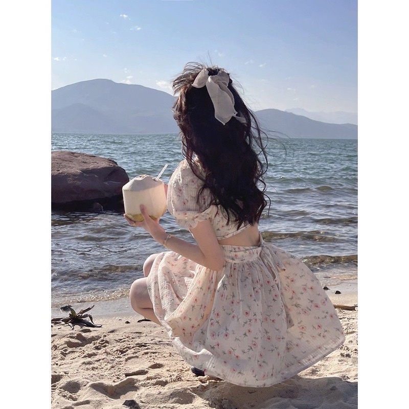 Đầm Hoa Nhí Hở Lưng Thắt Nơ Sau