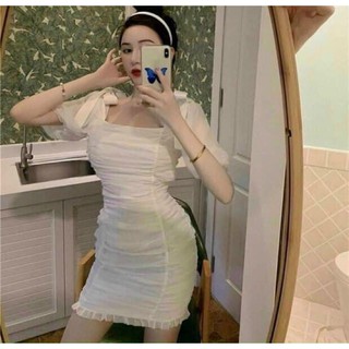 Đầm cổ vuông cột nơ vai nhúng