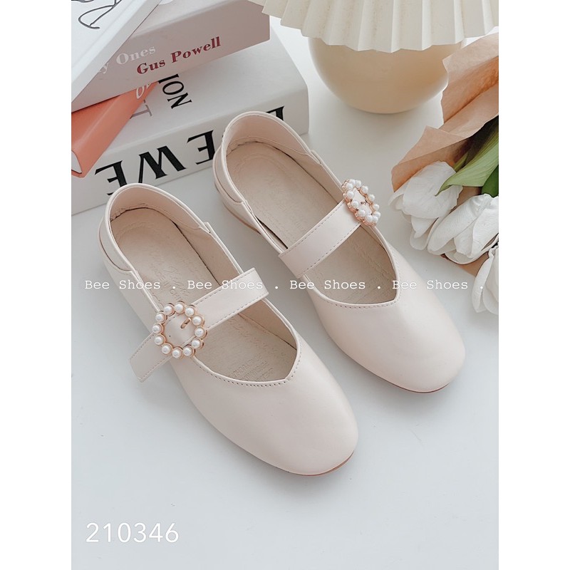 BEESHOES - GIÀY BÚP BÊ NỮ MŨI TRÒN ĐẾ VUÔNG - GIÀY BÚP BÊ NỮ MŨI TRÒN ĐẾ VUÔNG CAO 2 PHÂN SẴN MÀU KEM 210346