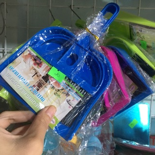 Chổi vệ sinh chuồng hamster