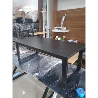 bàn bệt chữ U