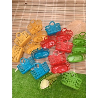 Giỏ nhựa đi chợ mini cho bé