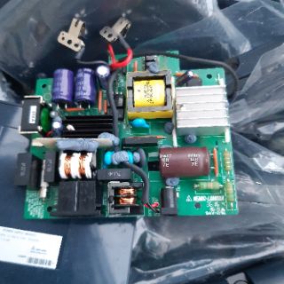 Nguồn 8.4v 3.2a tặng jack cắm AC