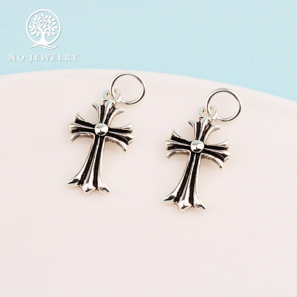 Charm bạc cây thánh giá hình giấy gói quà - NQ Jewelry