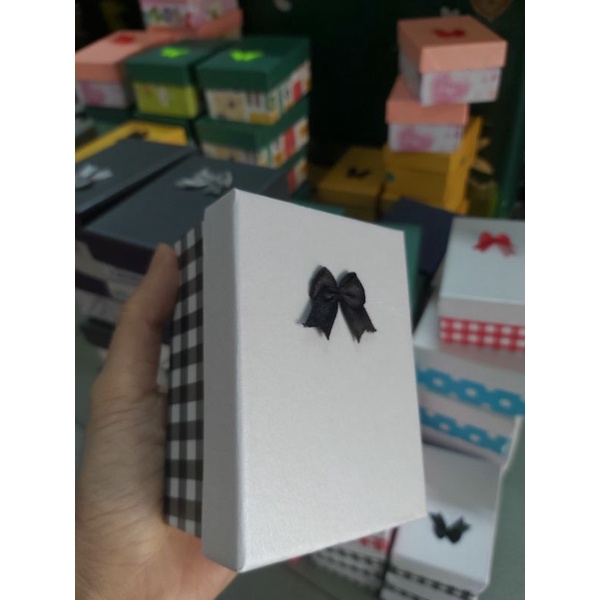 10 HỘP QUÀ CHỮ NHẬT 7X10 CAO 5CM 95K