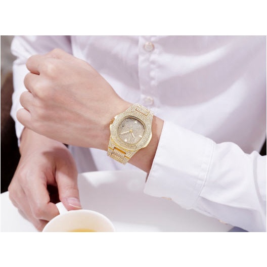 Đồng hồ nam đẹp KC viền đính đá trắng có lịch ngày đẳng cấp