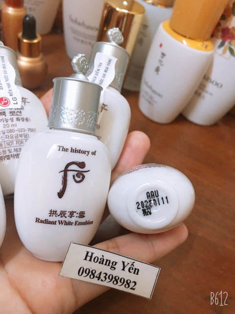 Sữa dưỡng Whoo trắng 20ml - Whoo Radiant White Emulsion - Hàng Cty - Date:2022