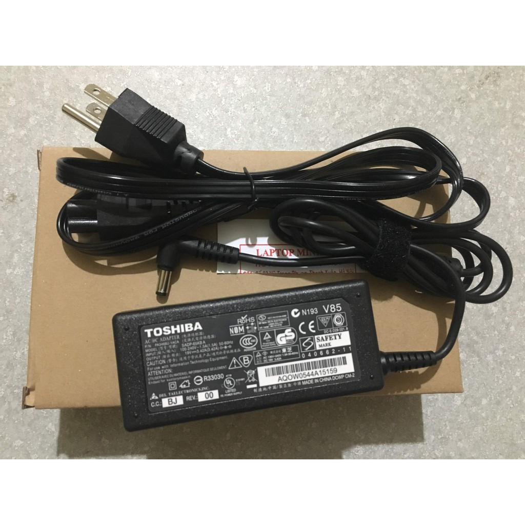 Sạc Laptop Toshiba 19V – 3.42A - 65W  Kèm dây nguồn