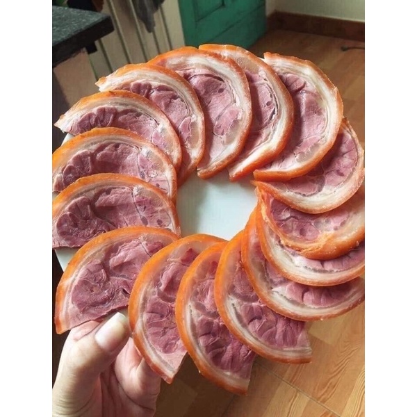 Bắp giò heo xông khói rút xương bó chỉ siêu ngon