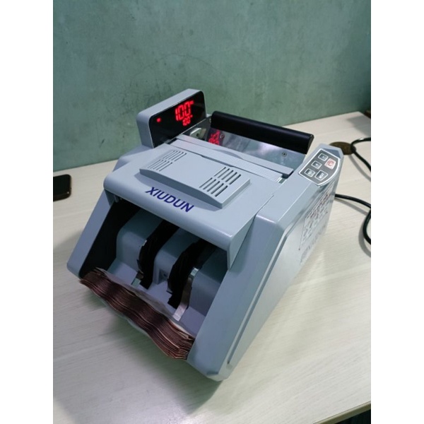Máy đếm số lượng tờ. Máy đếm tiền Xiudun 2300c. siêu bền, đã cập nhật  mẫu mới 2022