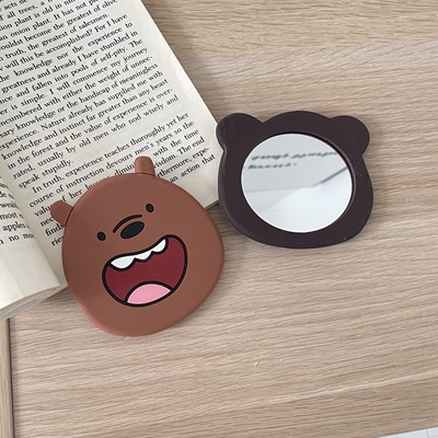 Gương bỏ túi mặt anh em gấu Bare Bear Chúng tôi là gấu