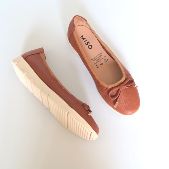 Giày búp bê nữ basic da thật đế thể thao phối nơ M1005 | BigBuy360 - bigbuy360.vn