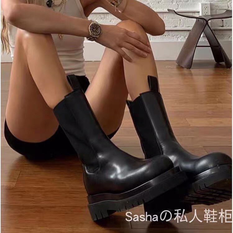 BOOTS HELIA DÁNG BASIC hàng loại đẹp hộp to có mút xốp giữ form KÈM TÚI THƠM | BigBuy360 - bigbuy360.vn