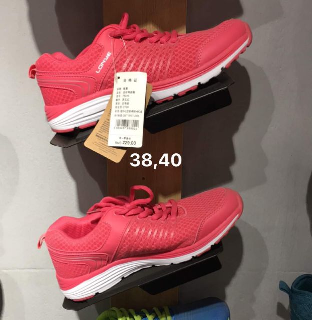 Giày thể thao nam nữ xả rẻ đồng giá 99k