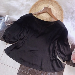 ÁO CROPTOP DÁNG PEPLUM