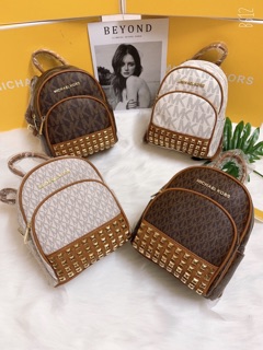 balô m-k viền đinh