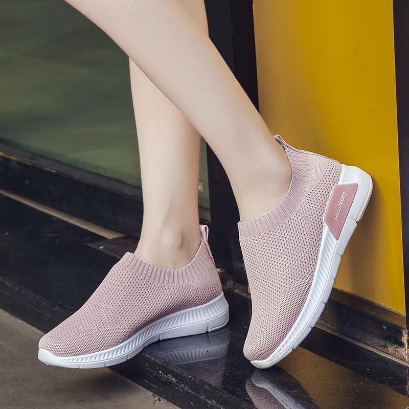 Giày Slipon nữ dệt trơn MWC NUSL- 1566 | BigBuy360 - bigbuy360.vn