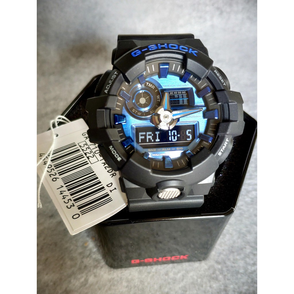 Đồng hồ nam Casio G-SHOCK GA-710-1A2DR Chính hãng - Dây đen mặt xanh - Chống nước 200m