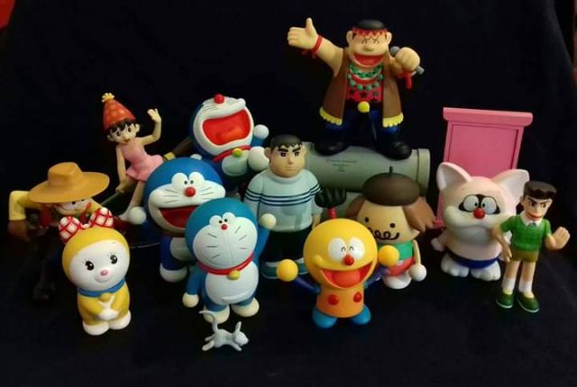 CHÍNH HÃNG Mô hình Bảo bối Hoạ sĩ Doraemon Doremon