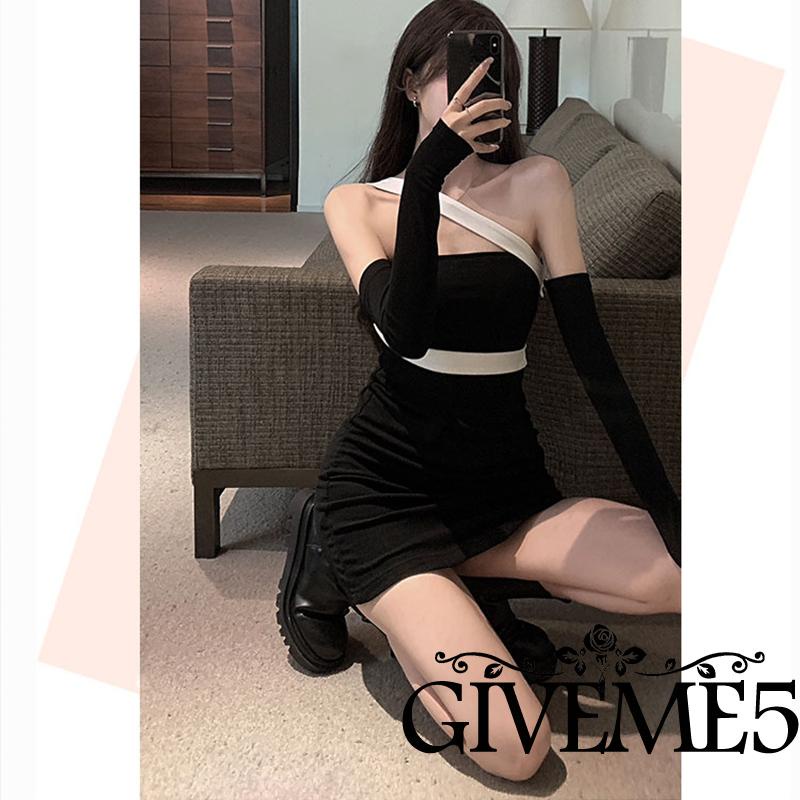 Đầm Nữ Tay Dài Hở Lưng Màu Sắc Thời Trang Quyến Rũ