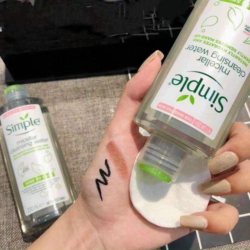 🌸🌸Nước tẩy trang Simple Kind to Skin Micellar Cleansing Water 200ml🌸 | BigBuy360 - bigbuy360.vn