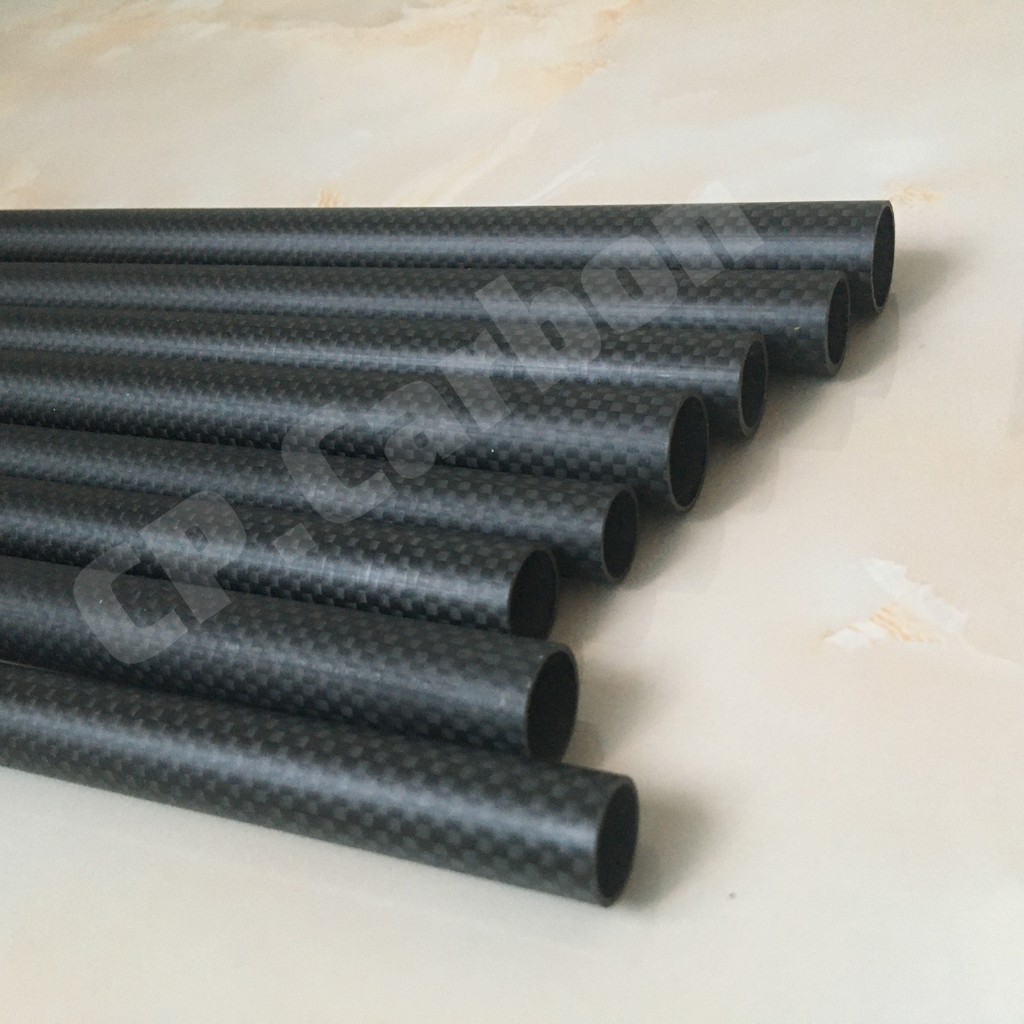 Ống carbon 3K rỗng dài 1 mét đường kính ngoài 18mm, đường kính trong 15mm