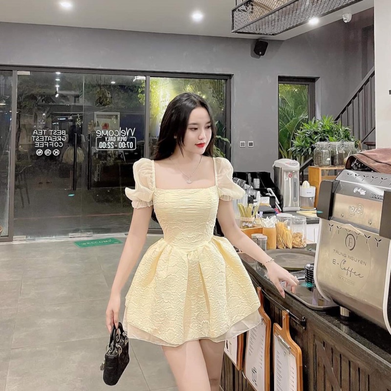 Váy chun vai tay bồng xốp phối tơ