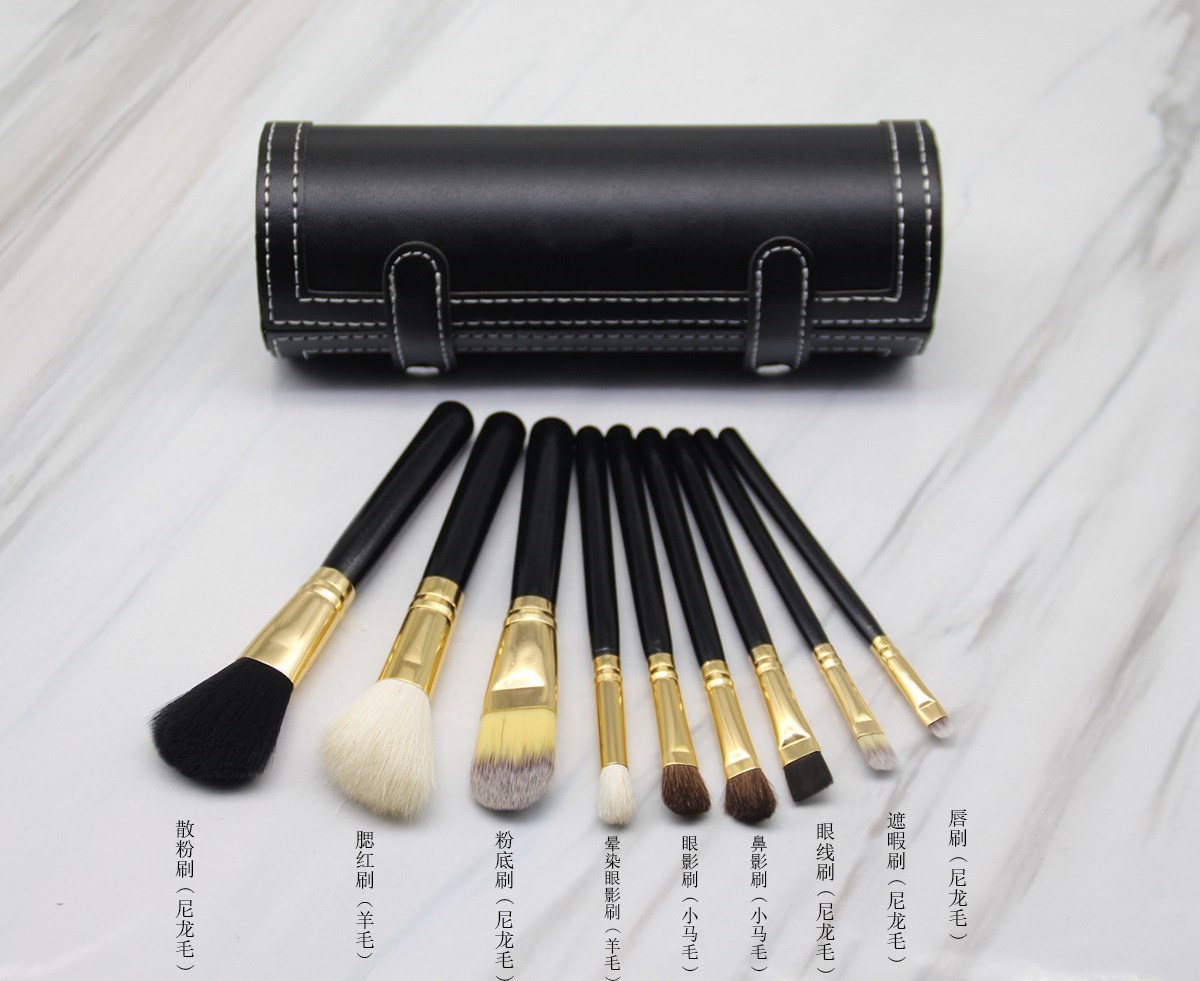 MAC Set Of Professional Makeup Brushes, Luxury Design Handy