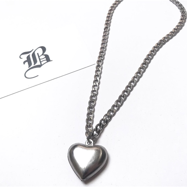 necklace chain heart