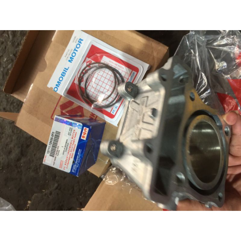 Full bộ lòng + trái piston + bạc  Su Satria FI - zin hãng