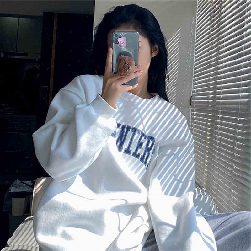 Áo sweater cổ tròn in hình đáng yêu thời trang Hàn Quốc cho nữ | BigBuy360 - bigbuy360.vn