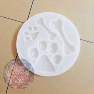 Khuôn silicone hình dấu chân cún - cục xương làm móc khóa, phụ kiện resin