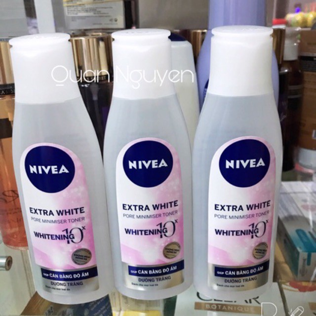 Nước hoa hồng Nivea giúp dưỡng trắng da & se khít lỗ chân lông (200ml)