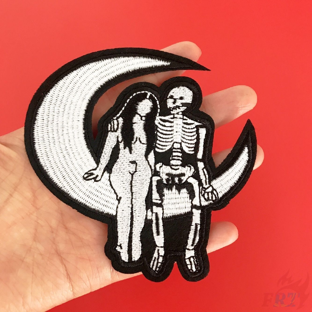 Miếng dán ủi may hình đầu lâu phong cách Gothic (Đầu lâu - Bộ 01) (M-11139)