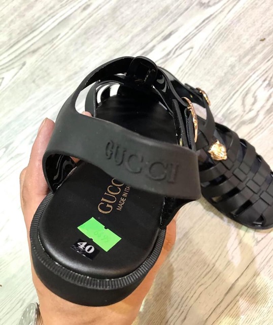 🔥LIMITED🔥 Dép cao su đúc Nam GC hàng cao cấp có sẵn Fullbox !!