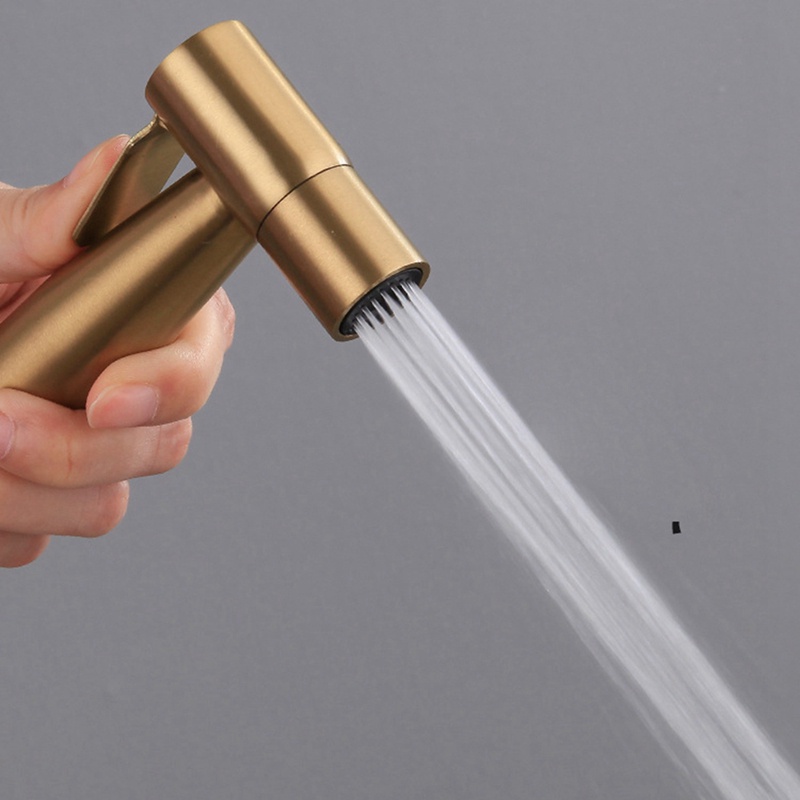 Bộ Vòi Xịt Toilet Gắn Tường Màu Vàng Kèm Van Đóng Mở Tiện Dụng