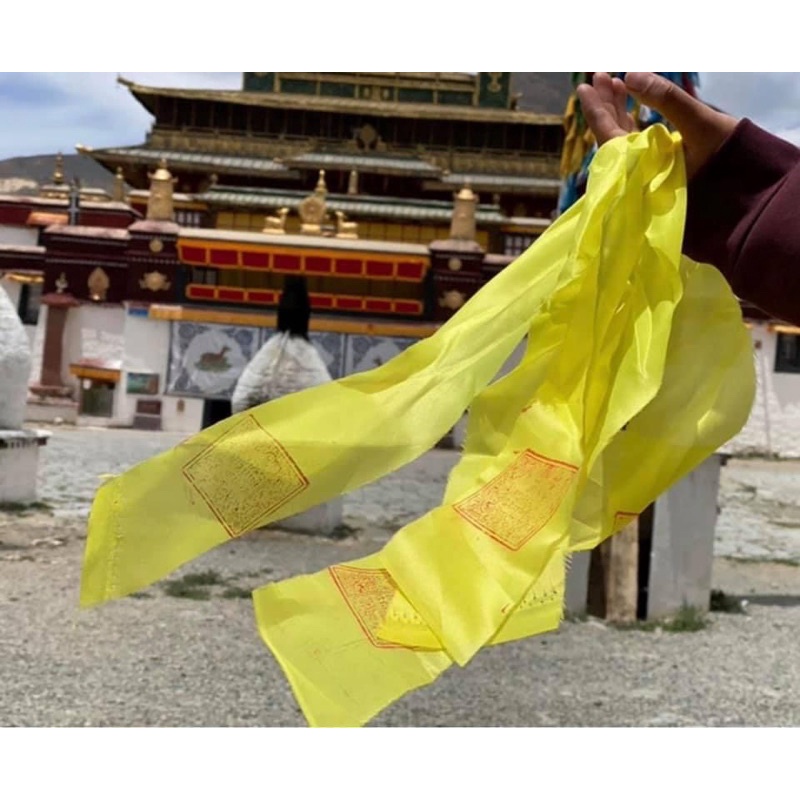 Khăn ấn hàng ma của Đức Liên Hoa Sinh