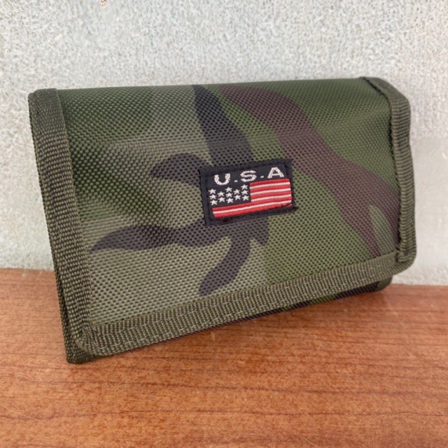 VÍ RẰN RI CHUYÊN PHƯỢT KIỂU USA