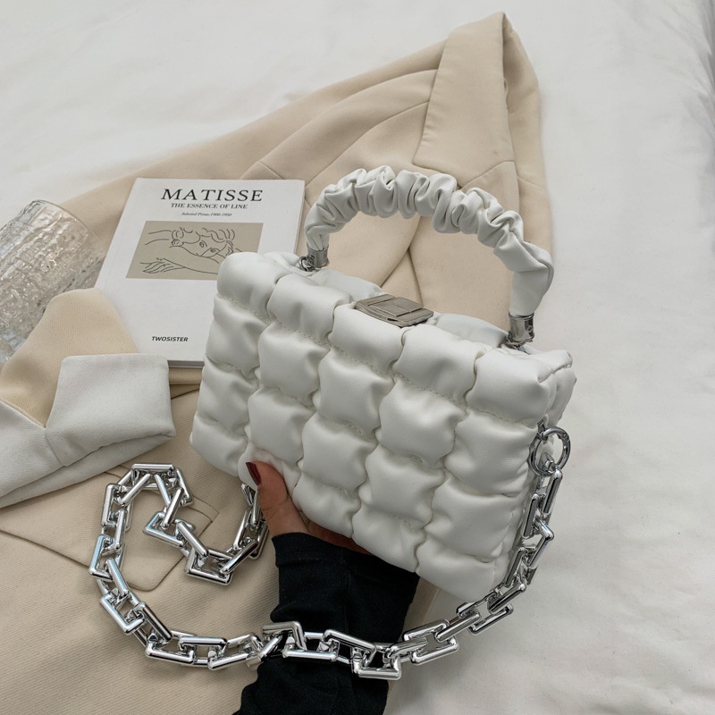 Túi Đeo Chéo Hình Vuông Nhỏ Gọn Thiết Kế Dây Xích Thời Trang Thu Đông Mới 2021 Dành Cho Bạn Nữ