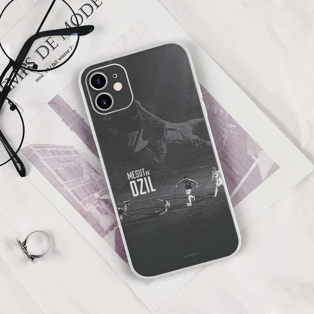 Ốp lưng mesut ozil poster collage pro 13 11 12 promax 7 8 plus xs X Xr  ART20222634