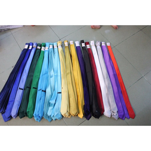 Cà vạt nam bản nhỏ , cà vạt kỷ yếu - cà vạt sinh viên học sinh