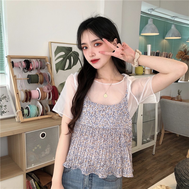 Floral suspender fake two Chiffon T-shirt fake two T-shirt Korean girl Shirt Short Sleeve fat sister thin T-shirt short sleeve T-shirt