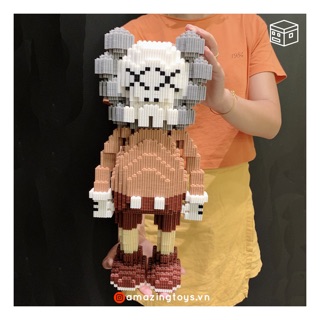 Mô hình lắp ráp Kaws 50cm - Kaws Brick 50cm