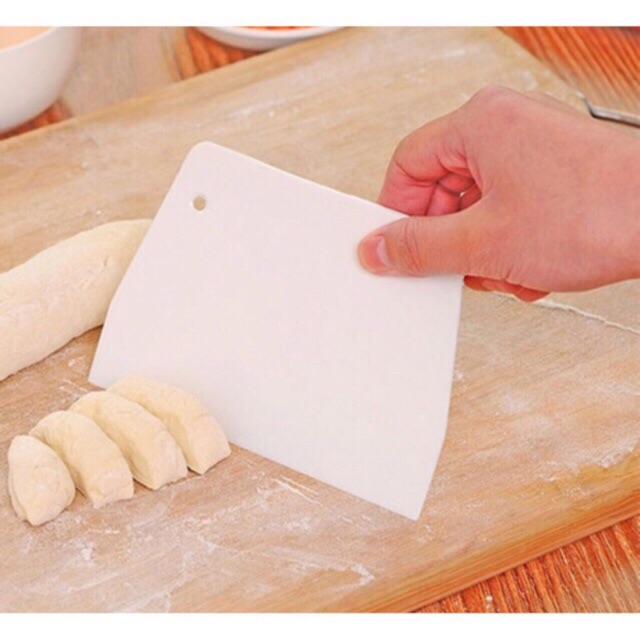 Miếng cắt, vét bột, chà láng