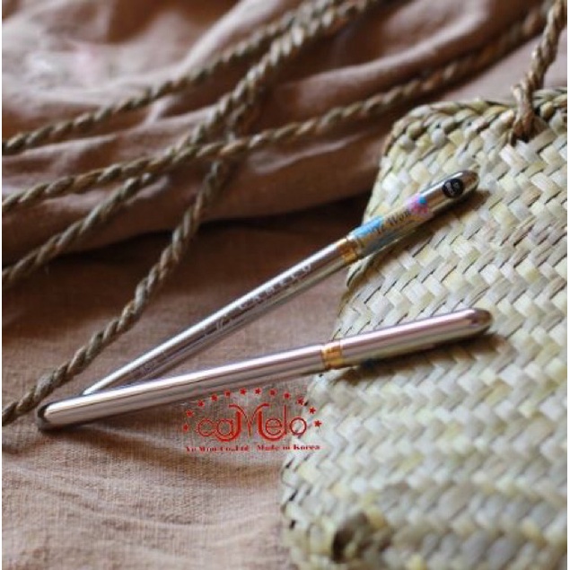 Chì kẻ mày vặn 1 đầu - Camelo Auto Eyebrow Pencil Hàn Quốc,sắc nét,lâu trôi, mã DB00044