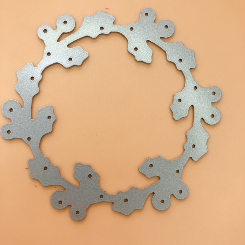 Khuôn Cắt Giấy Làm Từ Kim Loại Hình Chiếc Lá Trang Trí Scrapbook