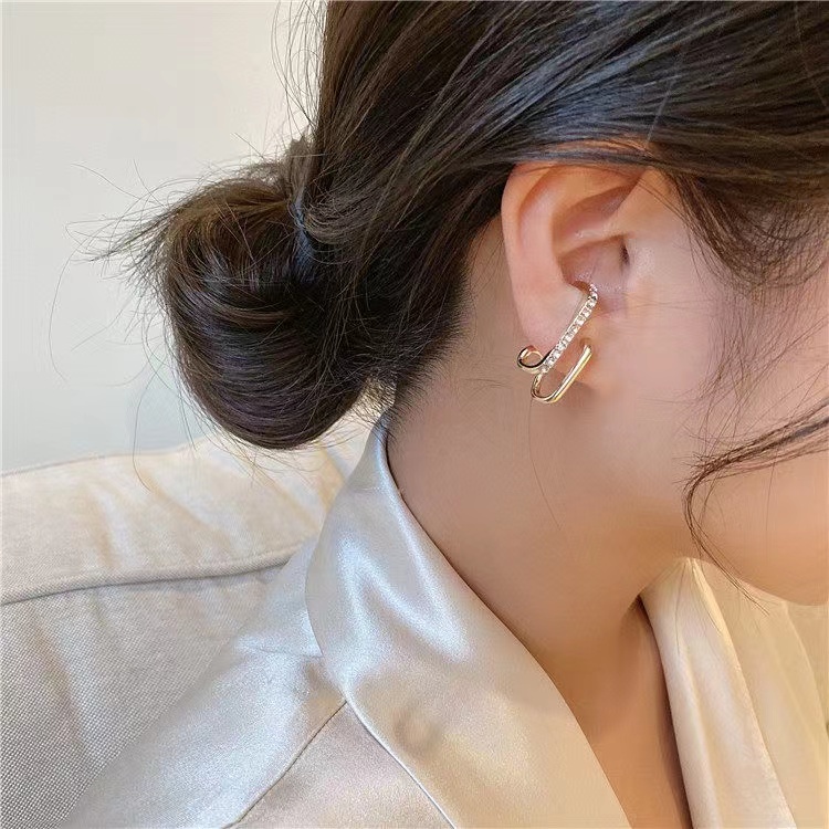 Bông tai dáng tròn nhỏ phong cách thu đông Hàn Quốc dành cho nữ